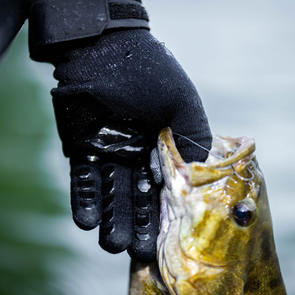 AFTCO Breakwater Waterproof Gloves